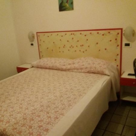 Hotel Fatima Rimini Ngoại thất bức ảnh
